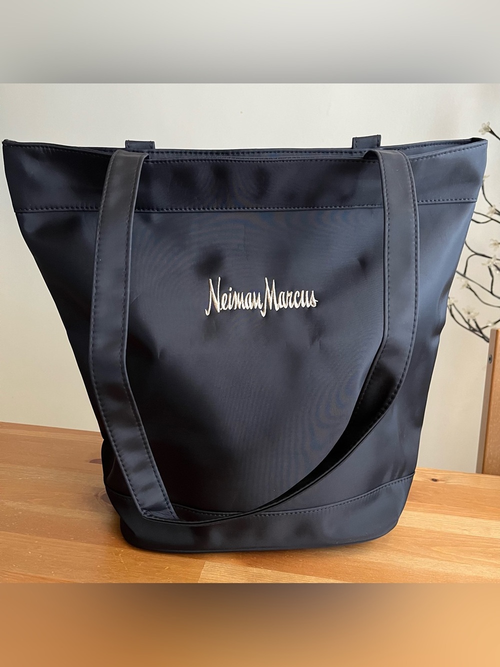 Neiman Marcus large tote bag women's gym summer work casual travel